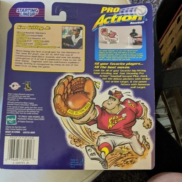 Hasbro Ken Griffey, Jr. 1998 Seattle Mariners Baseball action figure sports - Picture 2 of 2